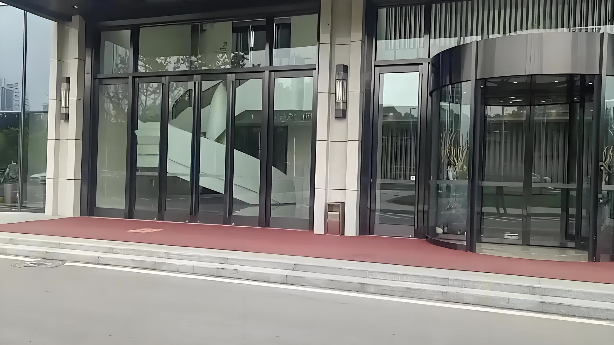 入口